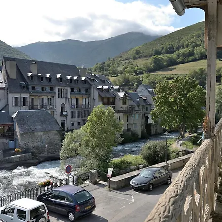 Vue Montagne, Balcon, Wifi, Parking Arreau