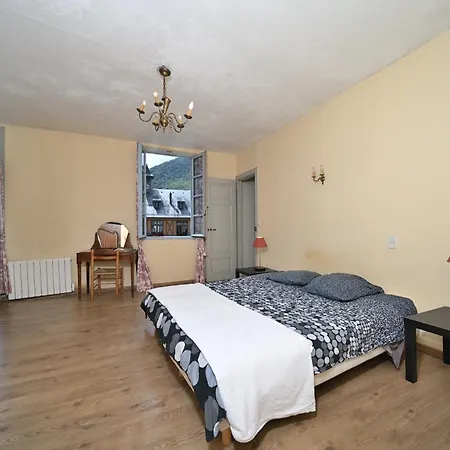 Vue Montagne, Balcon, Wifi, Parking Дом отдыха Арро